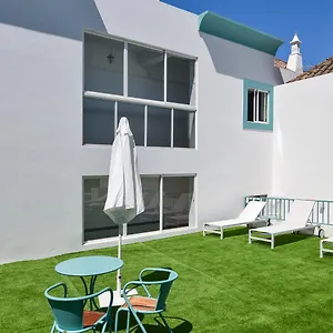 A Muralha Couette-café Tavira