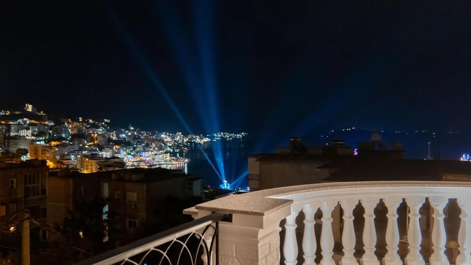 Kamara Rooms Saranda Hotel